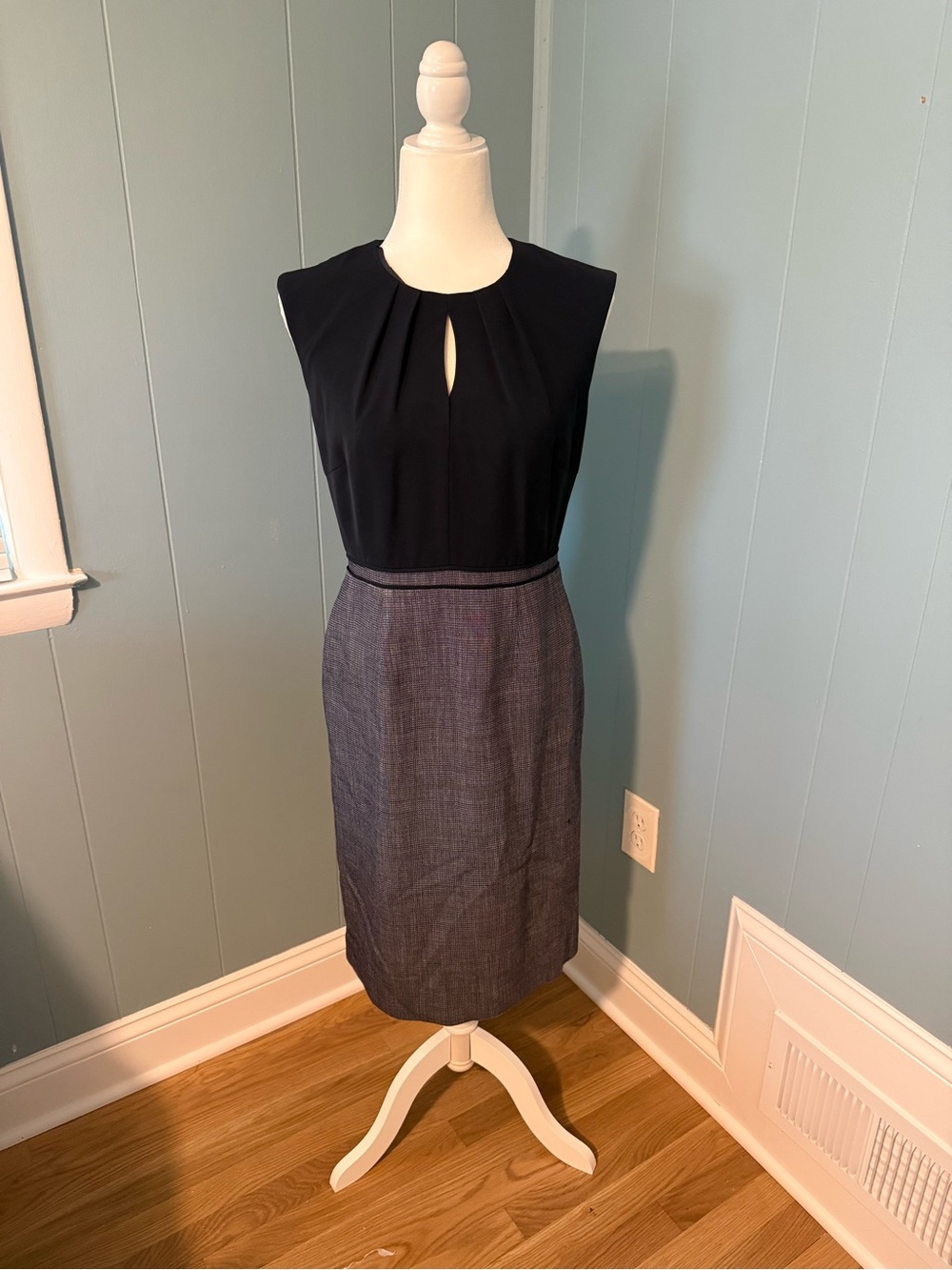 Hobbs London Navy Herringbone Dress Suit